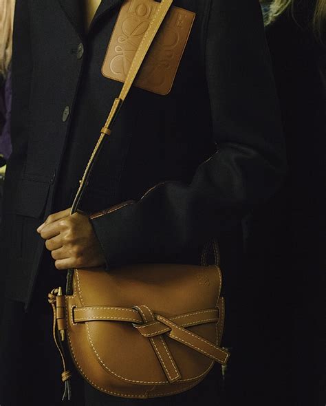 loewe official website